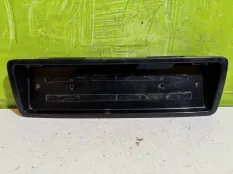 Накладка крышки багажника Audi A8 4D 4D0853465B