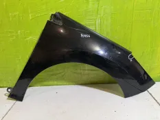 Крыло переднее правое Peugeot 308 7841Y1