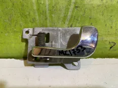 Ручка двери внутренняя левая Mitsubishi Pajero 2