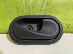 Ручка R внутренняя Renault Duster Logan Sandero