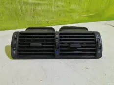 Дефлектор обдува салона BMW 5 E39 64228361895