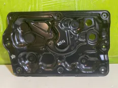 Панель двери передней левой Nissan Teana J31