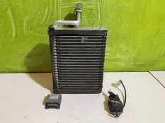 Моторчик заслонок испаритель Lifan Breez