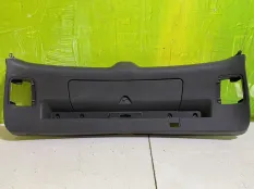 Обшивка крышки багажника Audi Q7 4L0867973 Целая