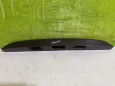 Накладка крышки багажника Лада Веста 8450008391