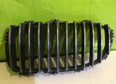 Решетка радиатора левая BMW 5 F10 F11 51137200727