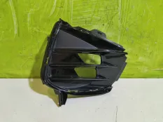 Решетка в бампер правая Kia K5 86542L2310