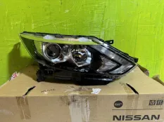 Фара правая Nissan Qashqai J11 260104EH2A