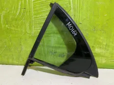Стекло накладка двери Mercedes A W176 A1767300300