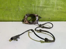 Датчик ABS задний Nissan Qashqai J10 47900BR60A