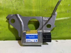 Датчик AIR BAG Toyota RAV4 8983442020