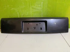 Накладка крышки багажника Mitsubishi Delica