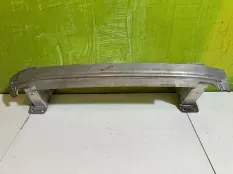 Усилитель переднего бампера Audi Q7 4M0807109