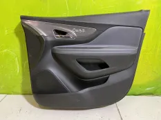 Обшивка передней правой двери Opel Mokka Новая