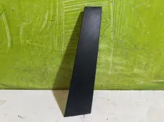 Накладка двери задней Renault Arkana 822824615R