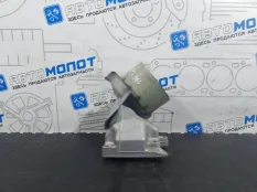 Кронштейн двигателя Mercedes-Benz E-Class W211