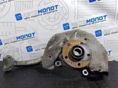 Кулак поворотный передний левый Audi A4 8K5 CDNC