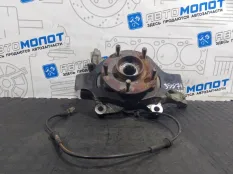 Кулак поворотный передний правый Nissan Teana J32