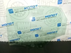 Стекло двери задней левой заднее левое Audi A4 B8