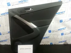 Обшивка двери задней правой задняя правая