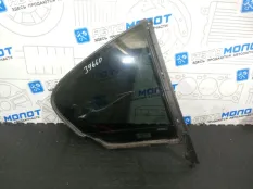 Стекло двери задней правой заднее правое BMW