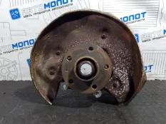 Цапфа задняя левая Audi A4 8K5 CDNC