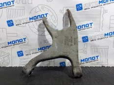 Рычаг задний левый Audi A4 8K5 CDNC