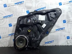 Стеклоподъемник электр. задний правый Volkswagen