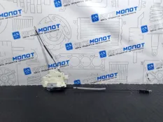 Замок двери задней правой Volkswagen Tiguan 5N1