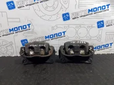 Суппорт тормозной передний Subaru Forester SHJ