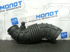 Патрубок воздушного фильтра Hyundai Santa FE D4HB