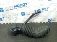 Патрубок воздушного фильтра Kia Sorento BL D4CB