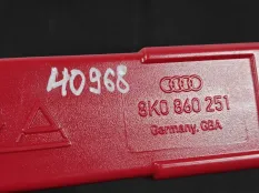 Знак аварийной остановки Audi S4 8K5 CAKA 2010