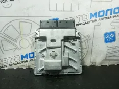 Блок управления двигателем Skoda Superb 3V5 DNF