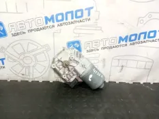 Моторчик стеклоочистителя передний Volkswagen