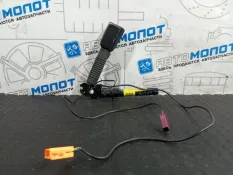 Замок ремня безопасности передний левый Ford Kuga