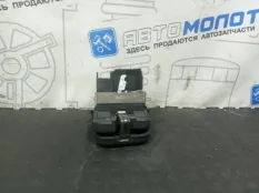Замок багажника Volkswagen Golf 5K1 CAX 2012