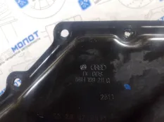 Крышка ГРМ Audi A4 8K5 CDNC