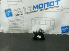 Кнопка стеклоподъемника Nissan Teana J32 QR25DE