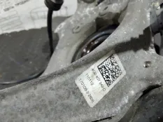 Кулак поворотный передний правый Audi A7 4G CGW