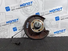 Цапфа задняя правая Mercedes-Benz B-Class W245