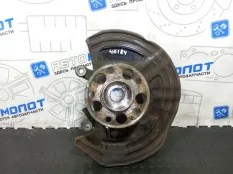 Кулак поворотный передний левый Mercedes-Benz