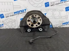 Кулак поворотный передний правый Mercedes-Benz