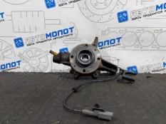 Кулак поворотный передний правый Citroen C4 B7