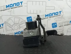 Блок ABS (насос) Volkswagen Scirocco 137 CAW 2009