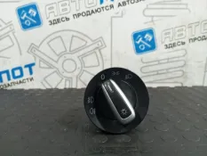Блок включения фар Volkswagen Scirocco 137 CAW