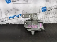 Подушка двигателя Volkswagen Scirocco 137 CAW 2009