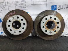 Диск тормозной задний Volkswagen Scirocco 137 CAW