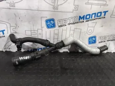 Патрубок системы охлаждения Volkswagen Scirocco