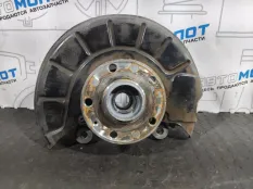 Кулак поворотный передний левый Volkswagen Golf